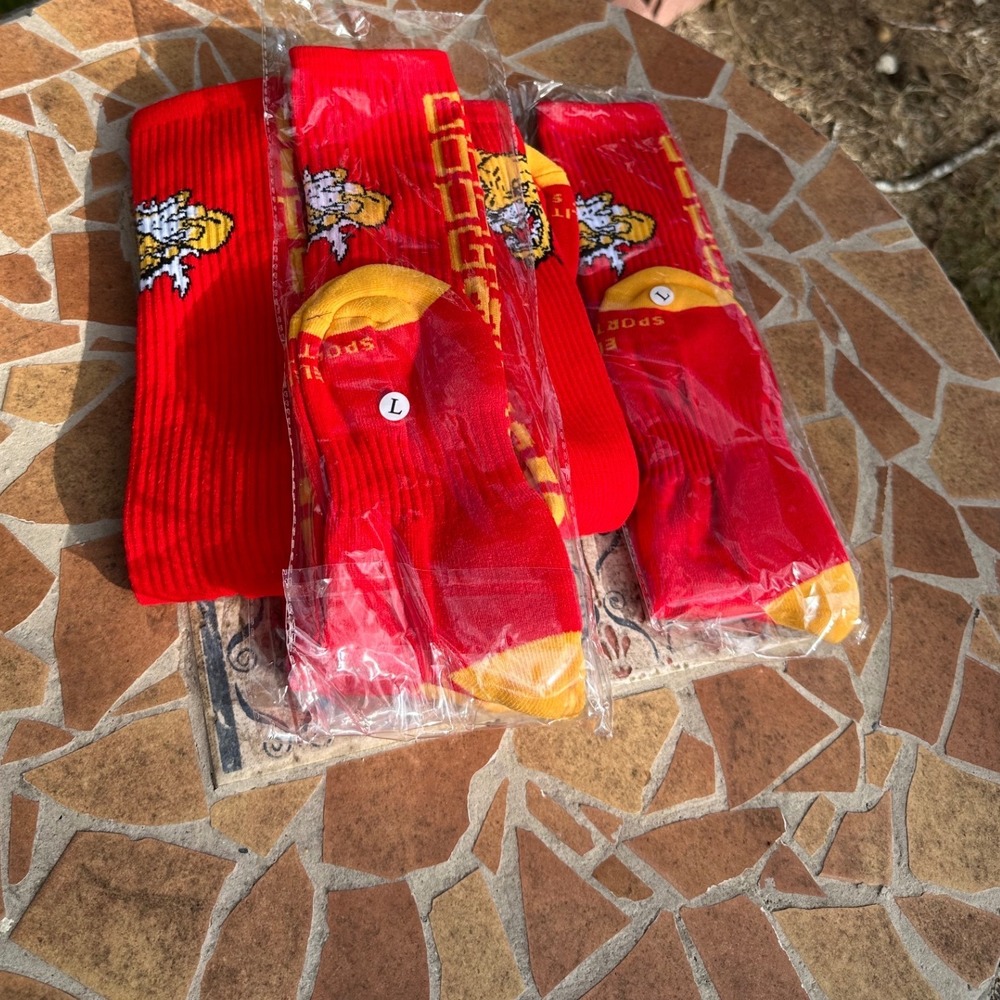 5 Pairs Red Tiger Graphic Crew Socks Mens Size Large Yellow Accents Athletic